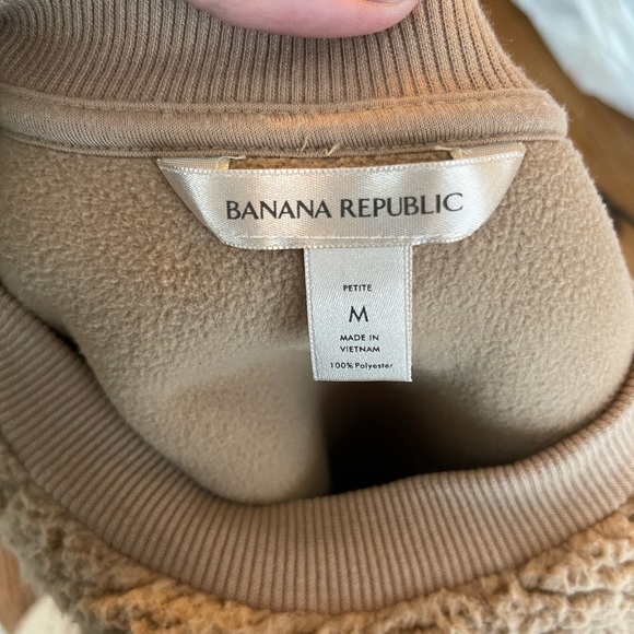 Banana Republic teddy crewneck - Picture 6 of 7